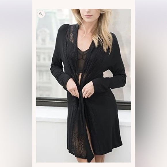 Samantha Chang- Lace Front Robe - Ivory and Buttercup - M - Picture 5 of 8